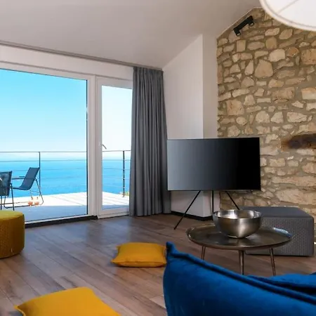 Casa Anonima By Briskva 빌라 *