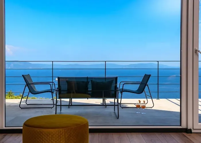 Casa Anonima By Briskva