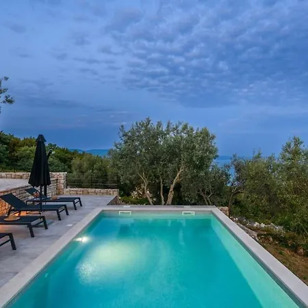 Casa Anonima Villa Labin (Istria)