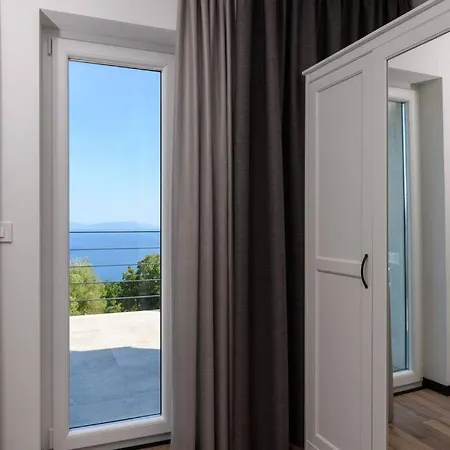 Casa Anonima Villa